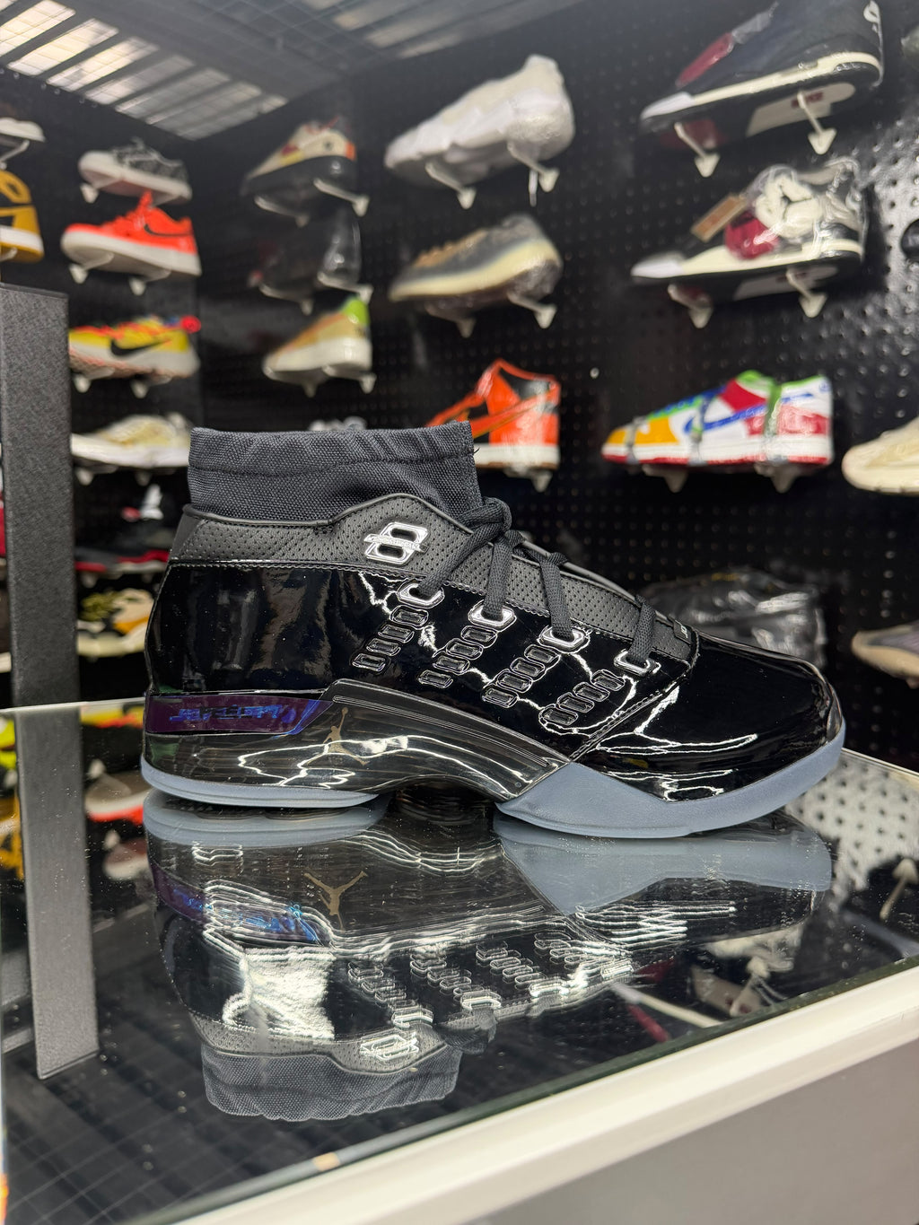 JD Retro 17 Black patent