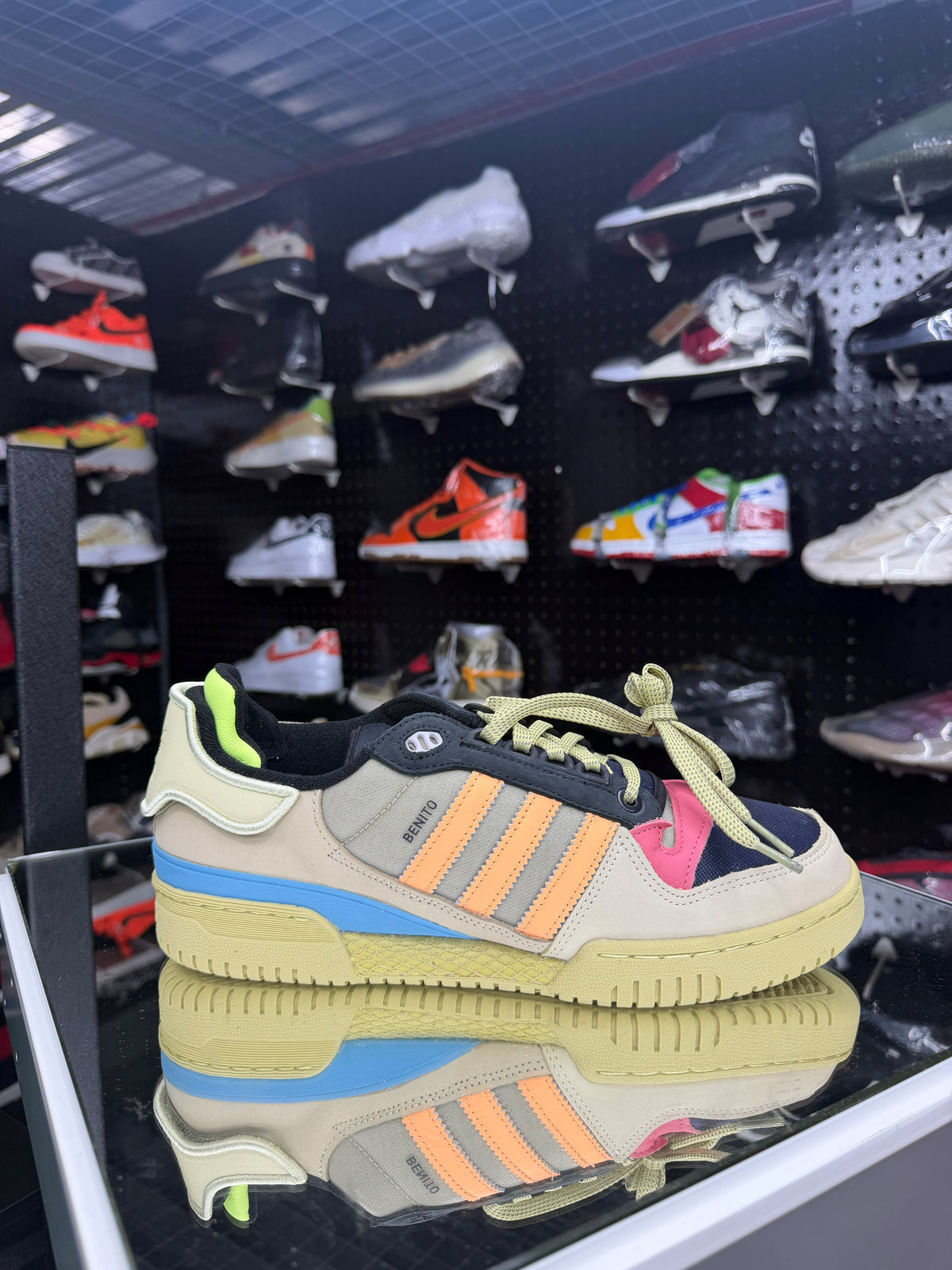 Forum Badbunny Size 10