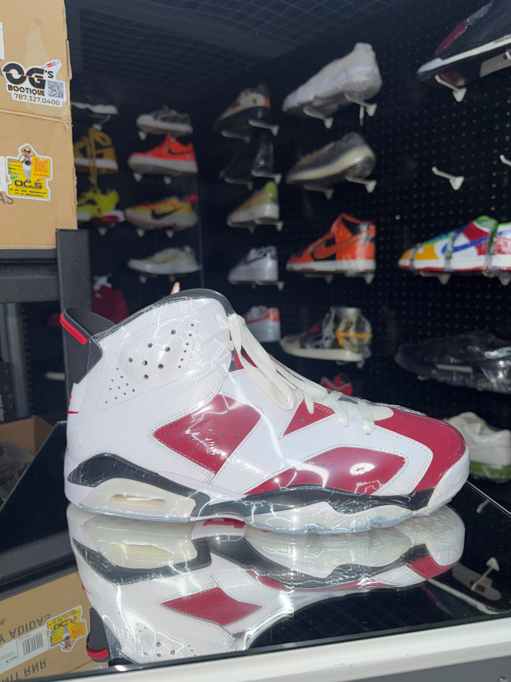 JD Retro 6 Carmine