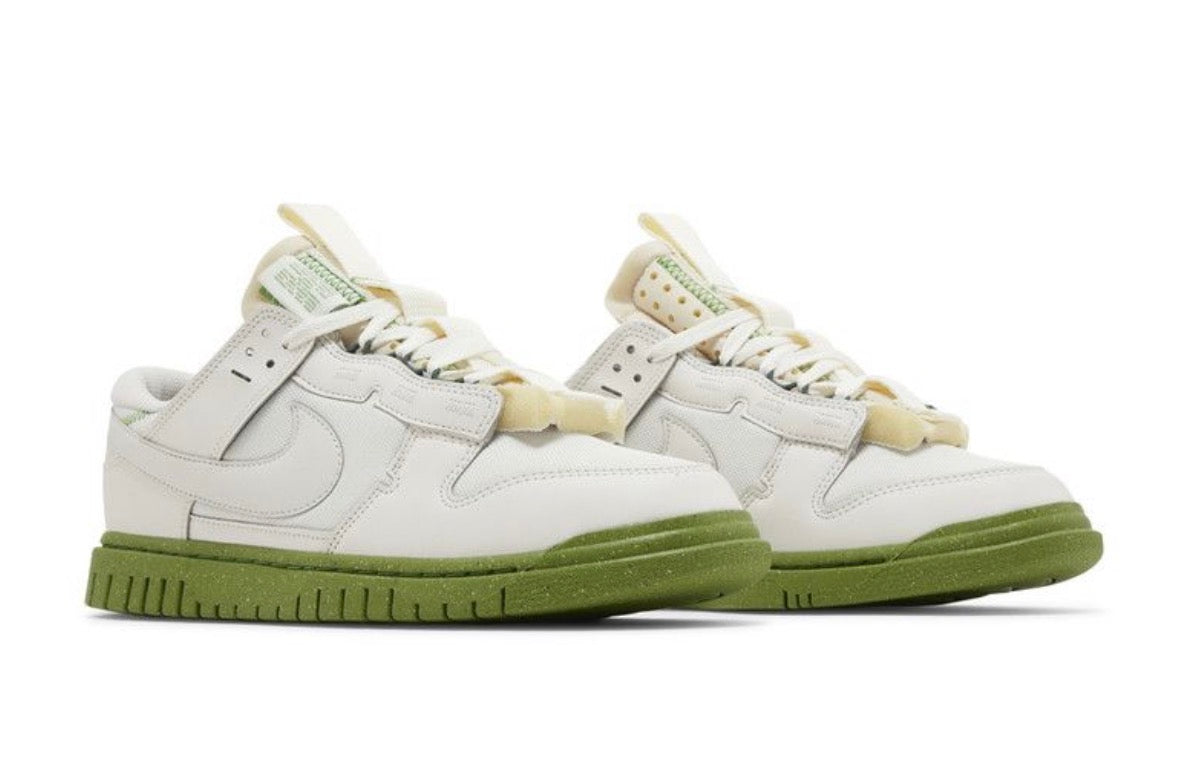 NK Low Dunk Jumbo Olive white