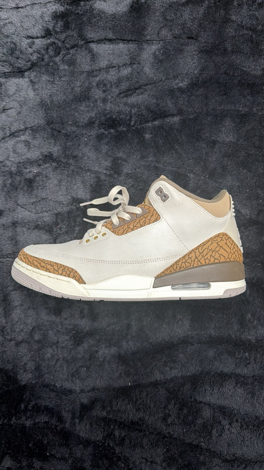 3 Retro 'Palomino'