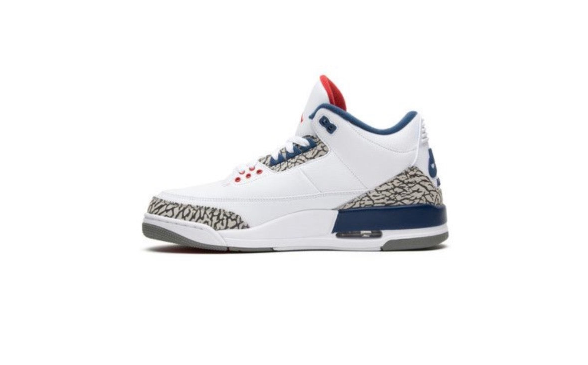 JD Retro 3 Midnight Navy Size