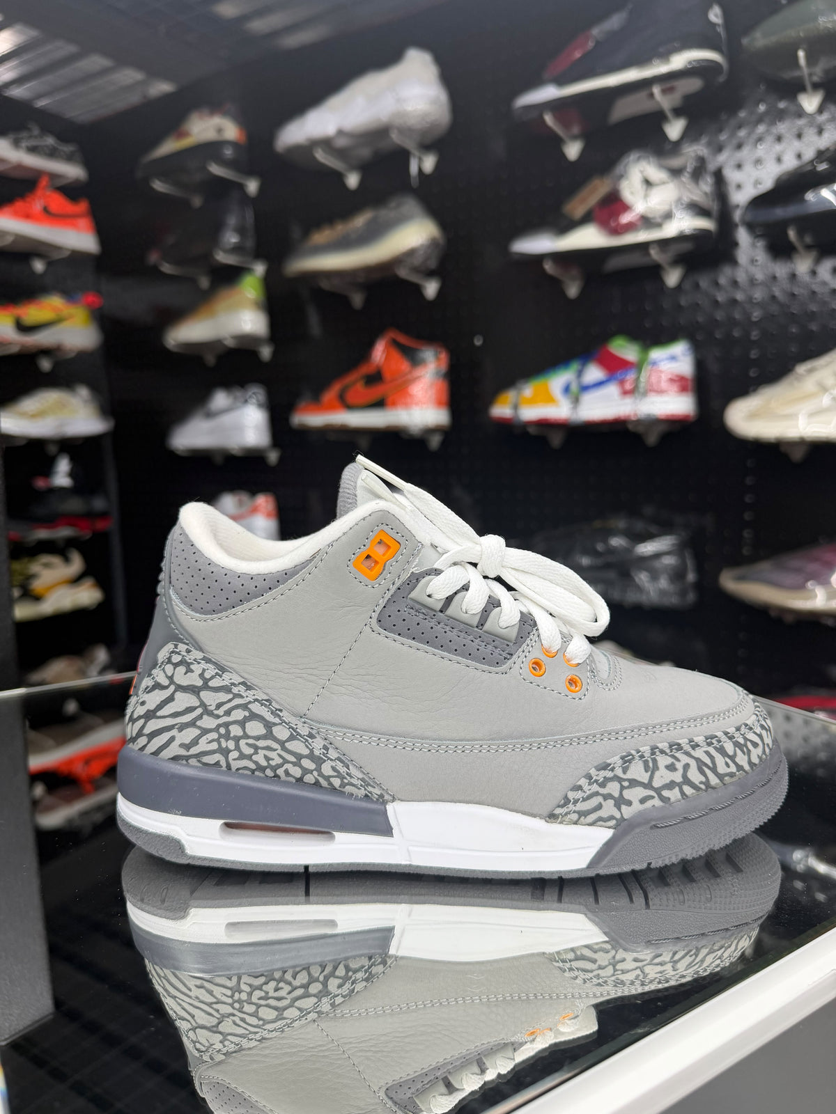 JD  retro 3 “Coolgrey”