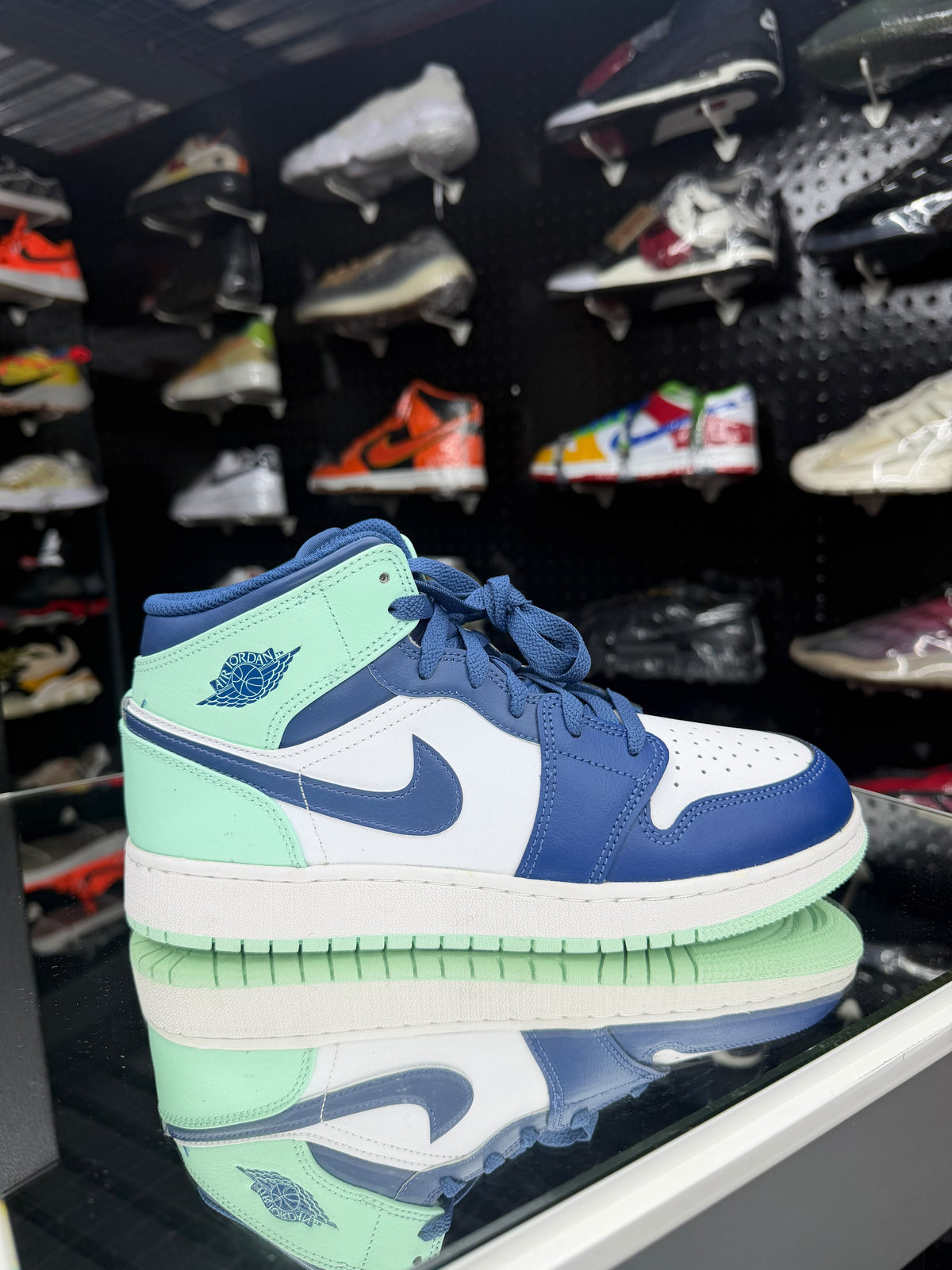 JD Retro 1 Mid