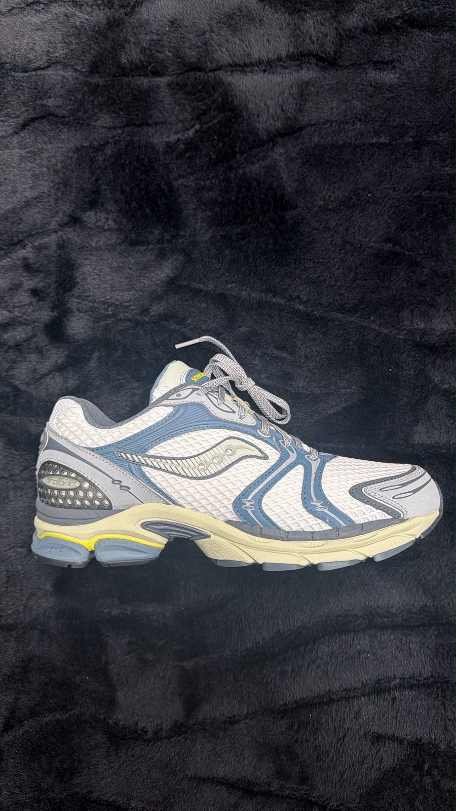 Saucony ProGrid Triumph 4 'Ice
Orion Blue'